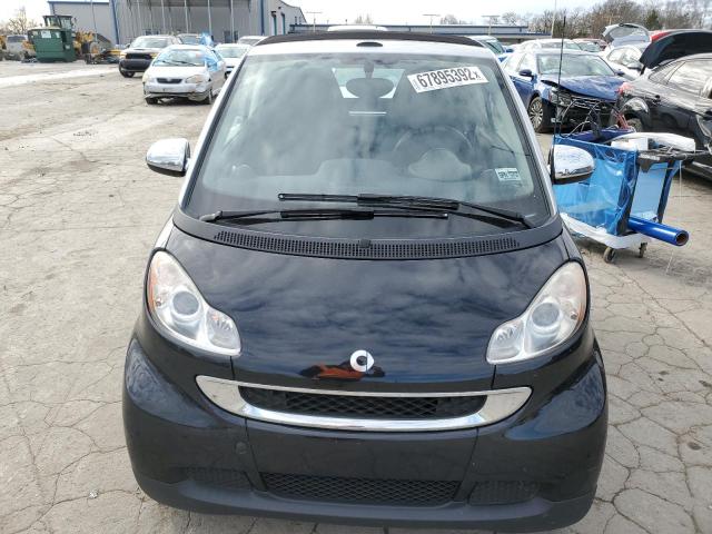 WMEEK3BA2BK426028 - 2011 SMART FORTWO PAS 黑色 照片 5