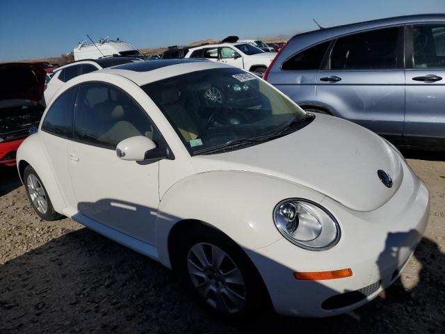 3VWRG31C59M515502 - 2009 VOLKSWAGEN NEW BEETLE 白色 照片 4