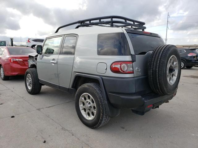 JTEZU4BF6CK011822 - 2012 TOYOTA FJ CRUISER SILVER photo 3