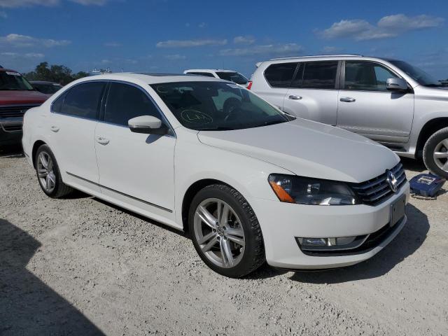 1VWCN7A30EC030036 - 2014 VOLKSWAGEN PASSAT SEL WHITE photo 4