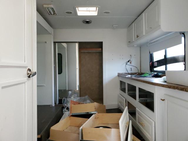 5UEFG40308N000643 - 2008 ENDU CAMPER WHITE photo 5