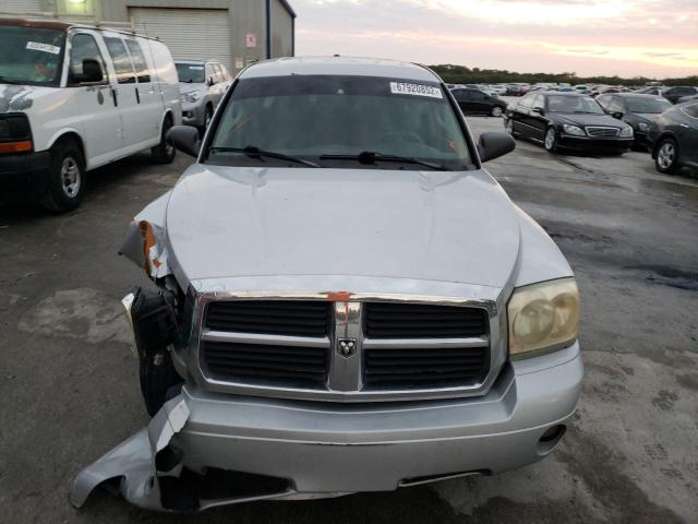 1D7HE48K37S166356 - 2007 DODGE DAKOTA QUA GRAY photo 5