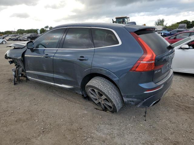 YV4102RL5J1092969 - 2018 VOLVO XC60 T5 IN BLUE photo 2