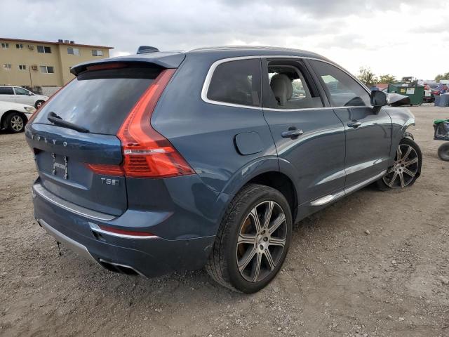 YV4102RL5J1092969 - 2018 VOLVO XC60 T5 IN BLUE photo 3