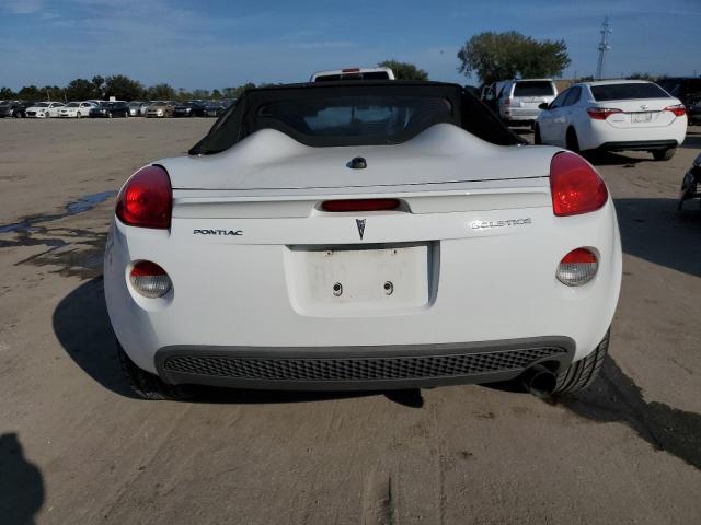 1G2MC35B78Y120061 - 2008 PONTIAC SOLSTICE WHITE photo 6