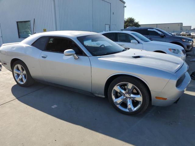 2C3CDYAG2CH121029 - 2012 DODGE CHALLENGER SILVER photo 4