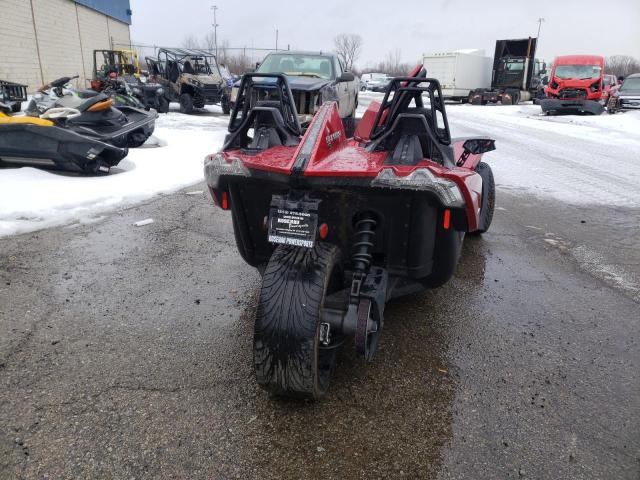 57XAAPFA6J8128439 - 2018 POLARIS SLINGSHOT RED photo 6