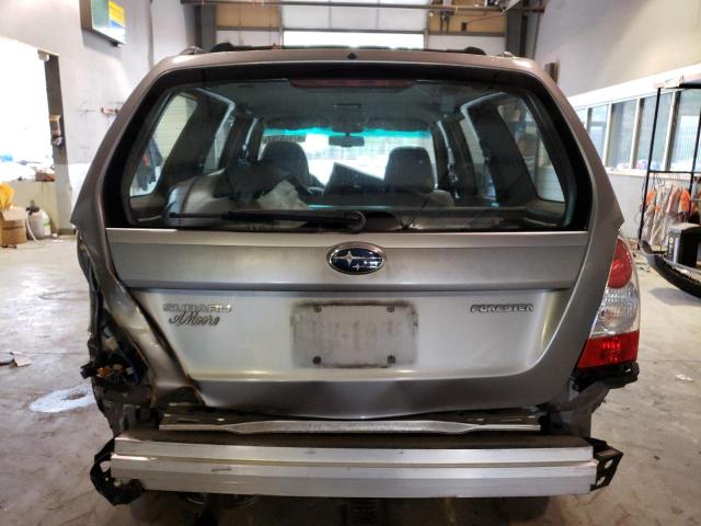 JF1SG63617H727530 - 2007 SUBARU FORESTER 2 GRAY photo 6