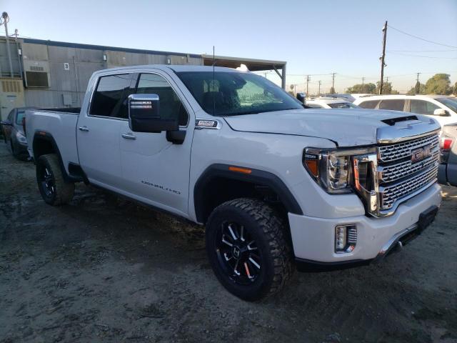 1GT49WEY4LF252764 - 2020 GMC SIERRA K35 WHITE photo 4