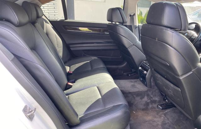 WBAKB8C50BC852016 - 2011 BMW ALPINA B7 WHITE photo 6