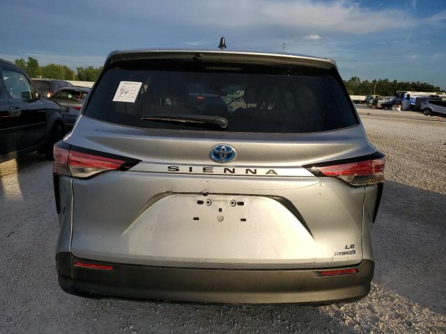 5TDKRKEC9NS079797 - 2022 TOYOTA SIENNA LE SILVER photo 6