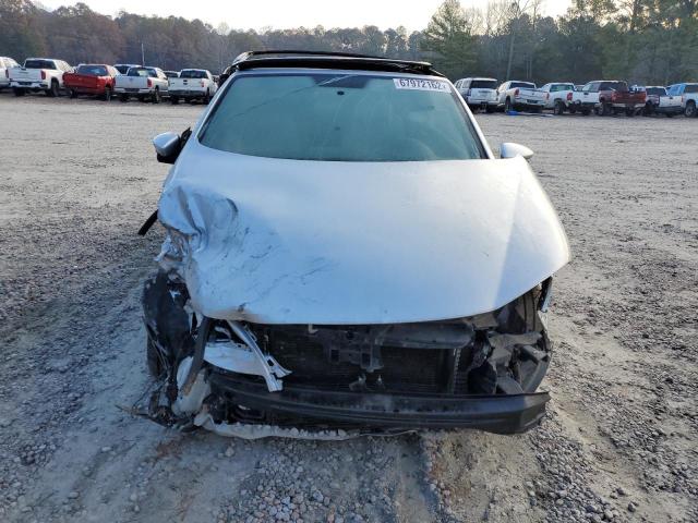 WVWBW7AH8BV****** - 2011 VOLKSWAGEN EOS KOMFOR 银色 照片 5