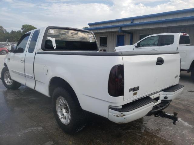 1FTRX17282NA55740 - 2002 FORD F150 WHITE photo 2