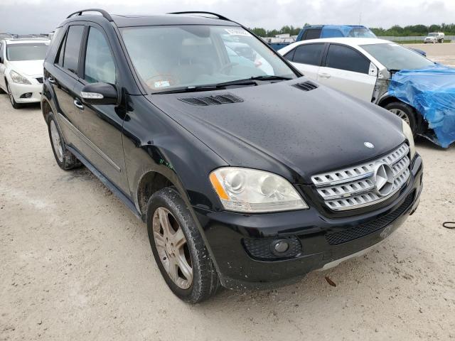 4JGBB22EX8A384426 - 2008 MERCEDES-BENZ ML 320 CDI BLACK photo 4