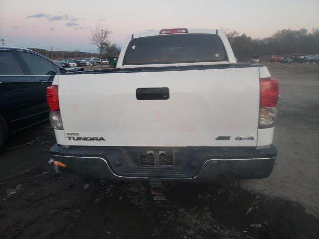 5TFDW5F16DX315055 - 2013 TOYOTA TUNDRA CRE WHITE photo 6