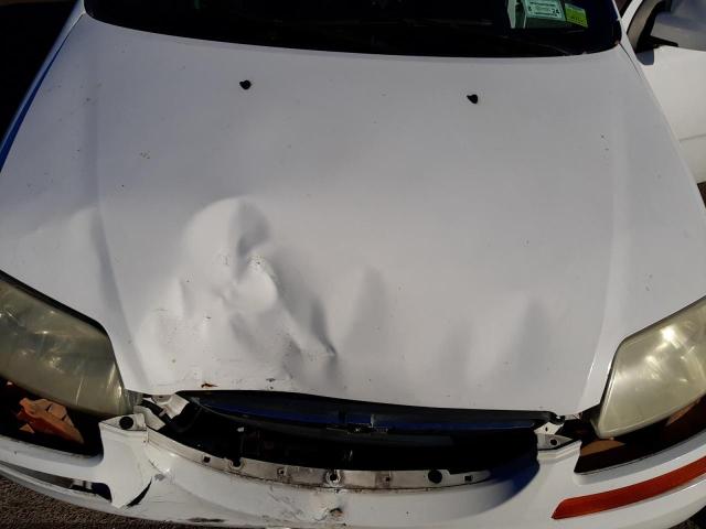 KL1TD56656B621510 - 2006 CHEVROLET AVEO BASE WHITE photo 11