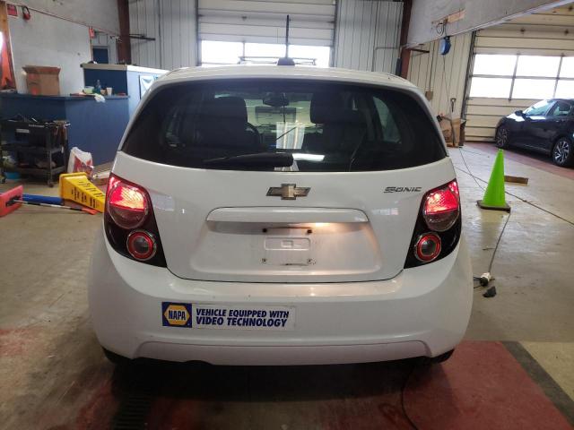 1G1JA6SH0F4135058 - 2015 CHEVROLET SONIC LS WHITE photo 6