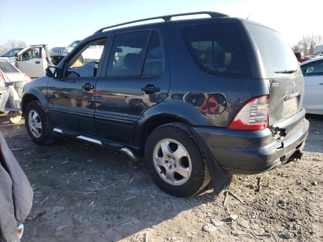 4JGAB54E22A336095 - 2002 MERCEDES-BENZ ML320 BLUE photo 2