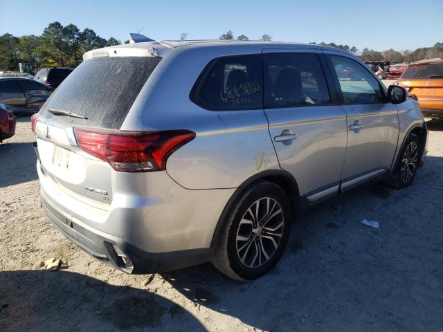 JA4AD3A30JZ016743 - 2018 MITSUBISHI OUTLANDER ვერცხლისფერი ფოტო 3