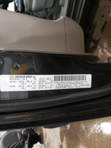 2C4RVABG1CR390643 - 2012 VOLKSWAGEN ROUTAN SE GRAY photo 13