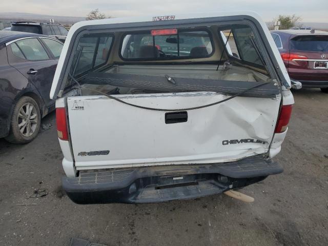 1GCCS14H938145444 - 2003 CHEVROLET S TRUCK S1 WHITE photo 6