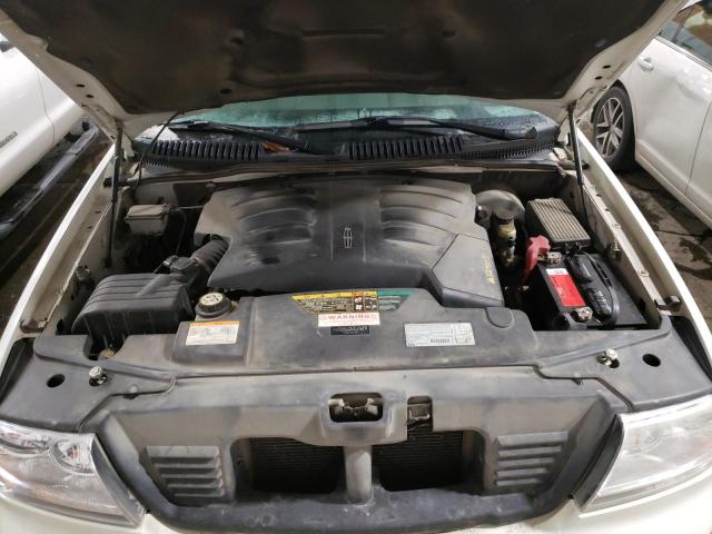 5LMEU78H13ZJ15051 - 2003 LINCOLN AVIATOR 白色 照片 12