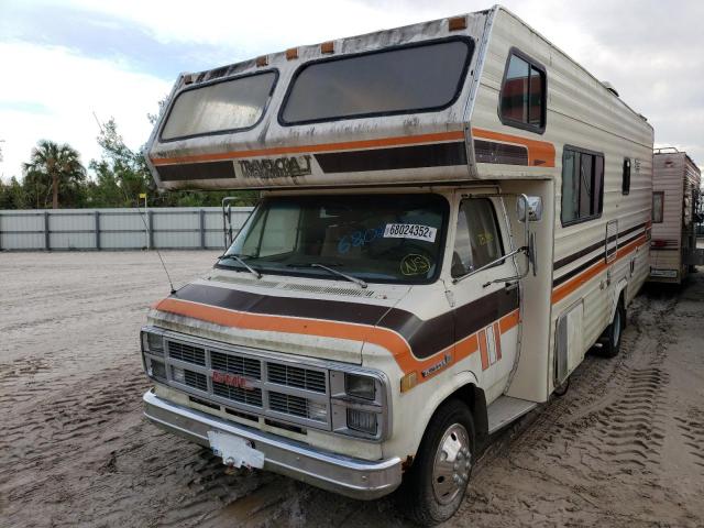 2GDJG31M2D4519655 - 1983 TRAV MOTOR HOME BEIGE photo 2