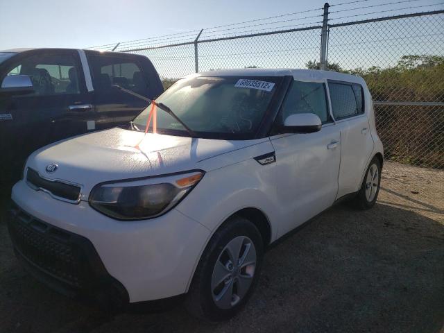 KNDJN2A25G7409131 - 2016 KIA SOUL WHITE photo 2