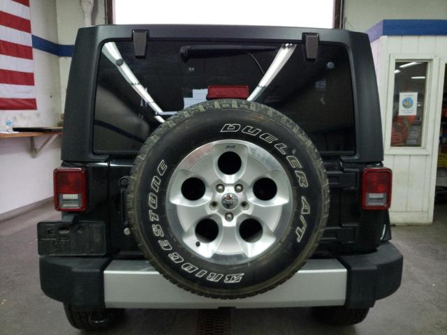 1C4AJWBG4DL637881 - 2013 JEEP WRANGLER S BLACK photo 6