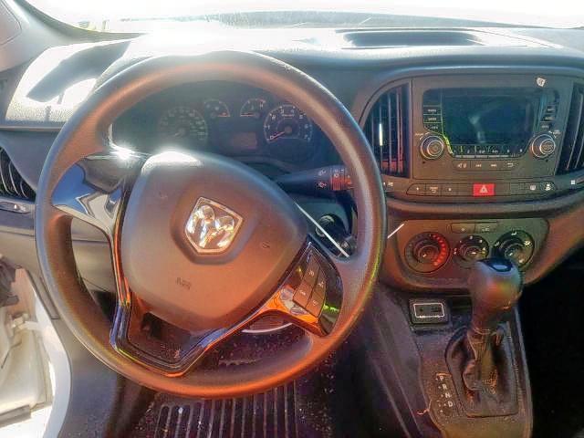 ZFBERFAB0H6E50440 - 2017 RAM PROMASTER أبيض صورة 9