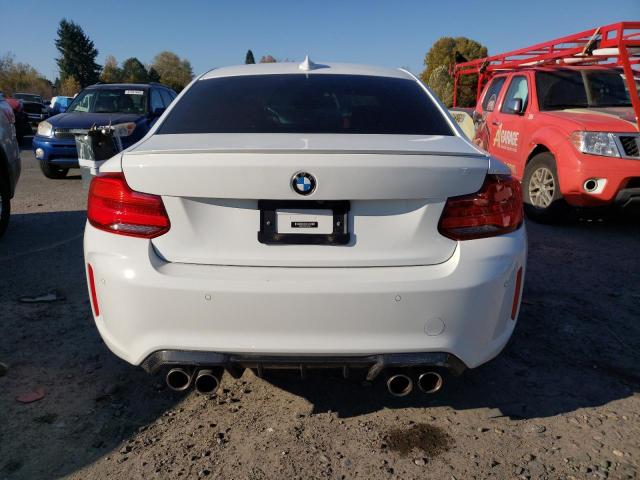 WBS1J5C53JVD37395 - 2018 BMW M2 WHITE photo 6