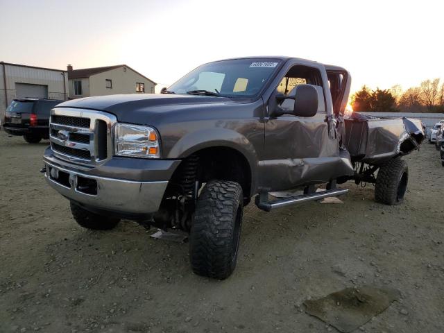 1FTWX31P25EB85570 - 2005 FORD F350 SRW S GRAY photo 2