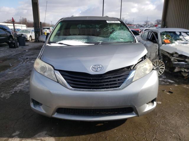 5TDKK3DC9BS125099 - 2011 TOYOTA SIENNA LE GRAY photo 5