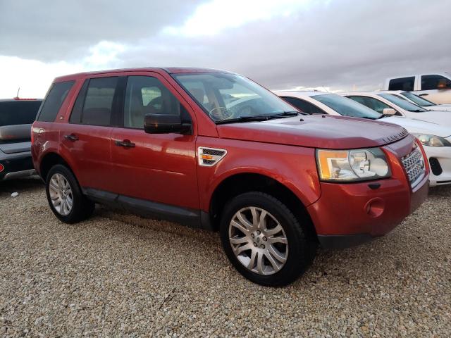 SALFS24N88H012747 - 2008 LAND ROVER LR2 SE TEC RED photo 4