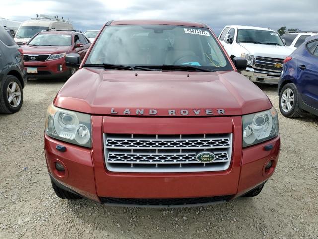 SALFS24N88H012747 - 2008 LAND ROVER LR2 SE TEC RED photo 5