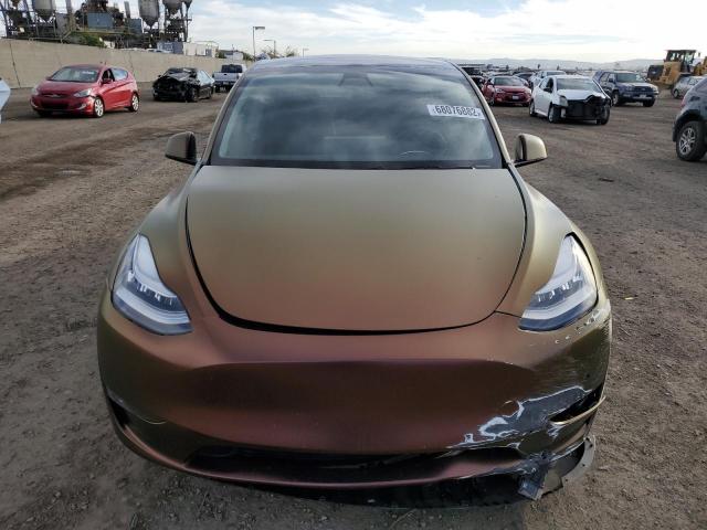 5YJYGDEE3LF054490 - 2020 TESLA MODEL Y TAN photo 5