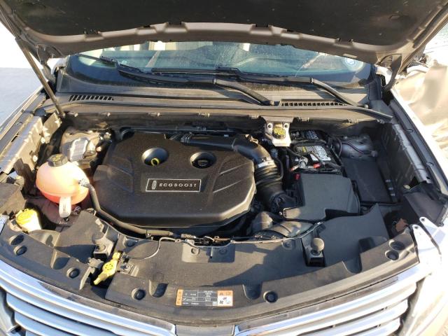 5LMCJ2C98HUL02410 - 2017 LINCOLN MKC SELECT თაფლისფერი ფოტო 12