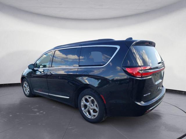 2C4RC1GG3NR112313 - 2022 CHRYSLER PACIFICA L BLACK photo 2