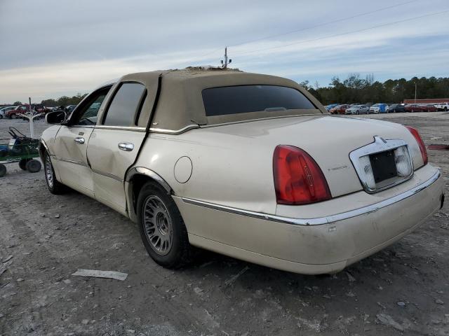 1LNHM83W7YY915264 - 2000 LINCOLN TOWNCAR BEIGE photo 2