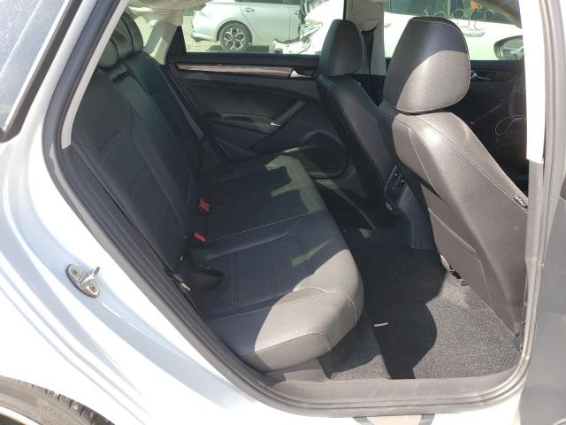 1VWMA7A39LC002684 - 2020 VOLKSWAGEN PASSAT R-L WHITE photo 10
