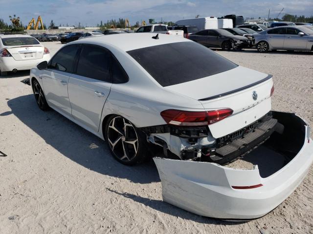 1VWMA7A39LC002684 - 2020 VOLKSWAGEN PASSAT R-L WHITE photo 2
