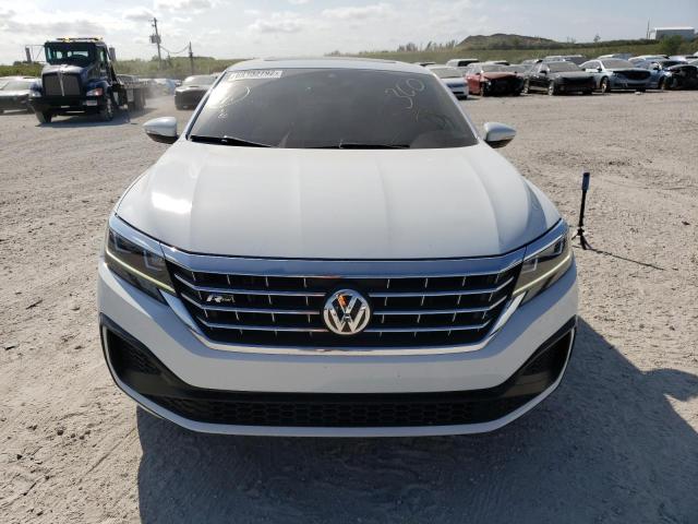 1VWMA7A39LC002684 - 2020 VOLKSWAGEN PASSAT R-L WHITE photo 5