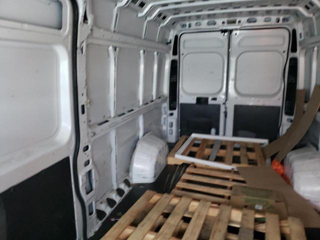 3C6URVJG1FE508839 - 2015 RAM PROMASTER WHITE photo 10