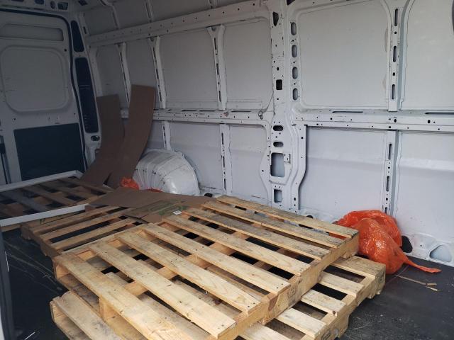 3C6URVJG1FE508839 - 2015 RAM PROMASTER WHITE photo 11