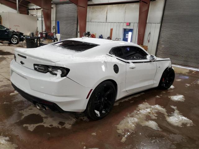 1G1FF1R74P0****** - 2023 CHEVROLET CAMARO LT1 WHITE photo 3