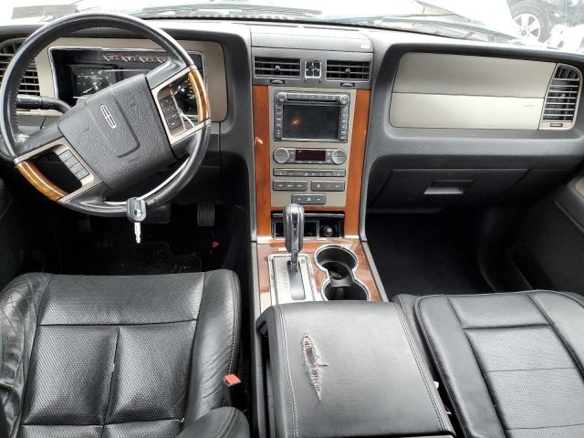 5LMJJ2J54CEL04486 - 2012 LINCOLN NAVIGATOR GRAY photo 8