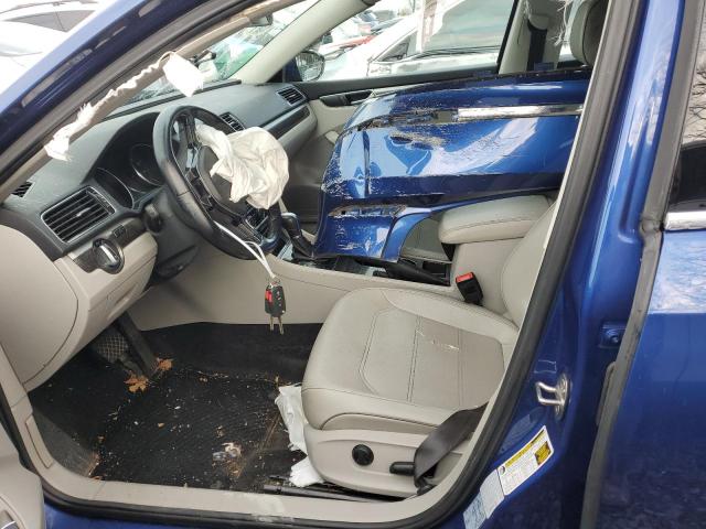 1VWBS7A36GC018271 - 2016 VOLKSWAGEN PASSAT SE BLUE photo 7