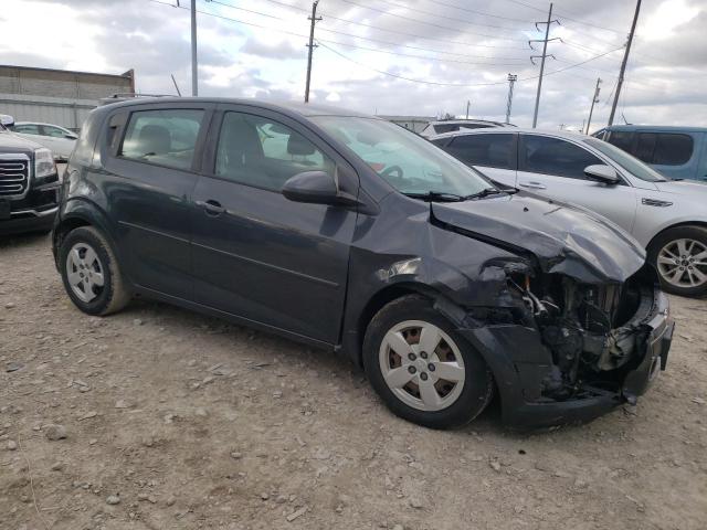 1G1JA6SHXG4185533 - 2016 CHEVROLET SONIC LS GRAY photo 4