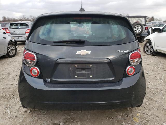 1G1JA6SHXG4185533 - 2016 CHEVROLET SONIC LS GRAY photo 6