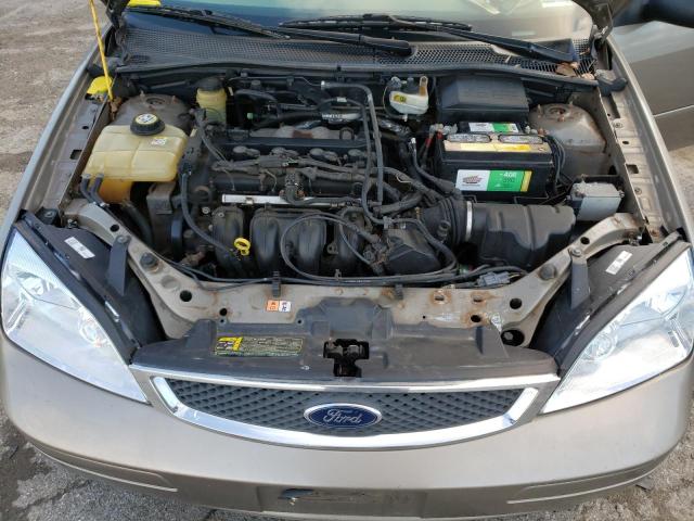 1FAFP34N05W213909 - 2005 FORD FOCUS ZX4 GOLD photo 11